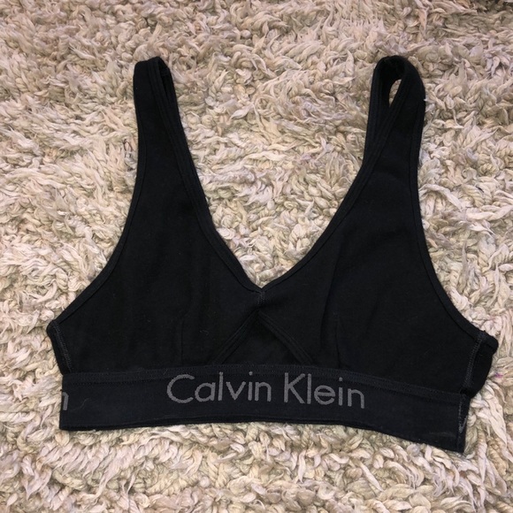 Calvin Klein Other - Calvin Klein v bra